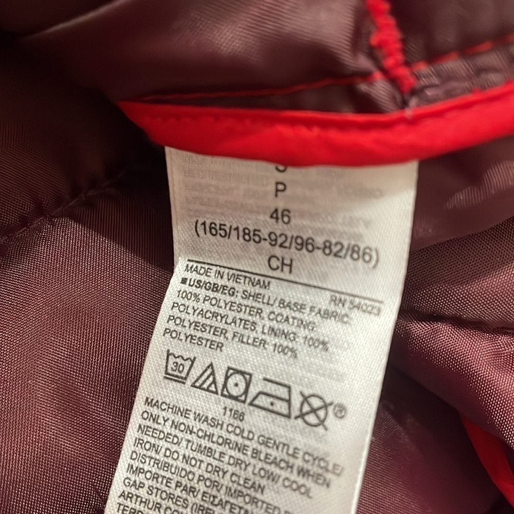 GAP Cold Control Puffer Jacket - Picture 9 of 10